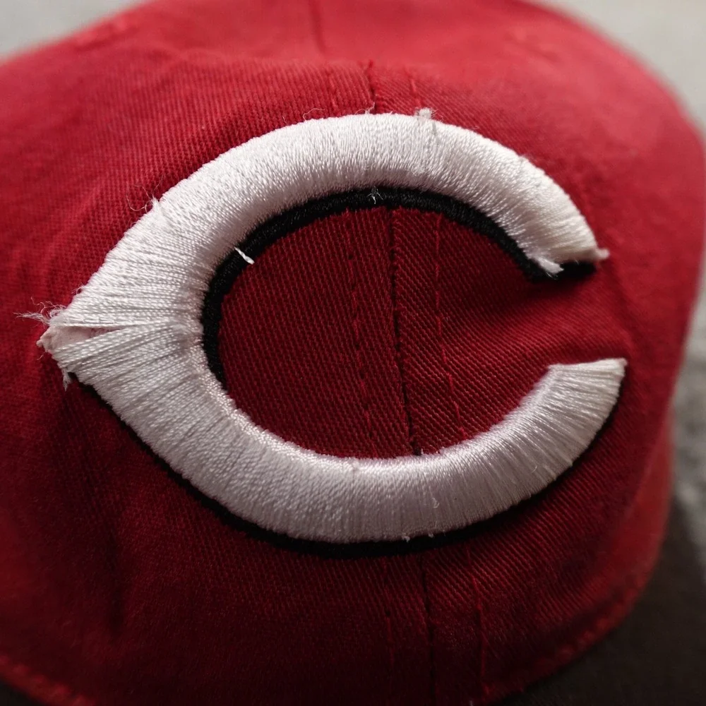 Cincinnati Reds Hat Boys S/M‎ Adjustable Strap Back Cap MLB Baseball Youth Kids